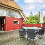 4 Star Holiday Home In Blavand Tatil Evi