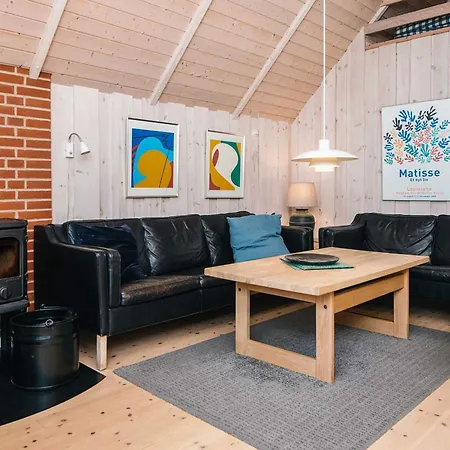 4 Star In * Blåvand