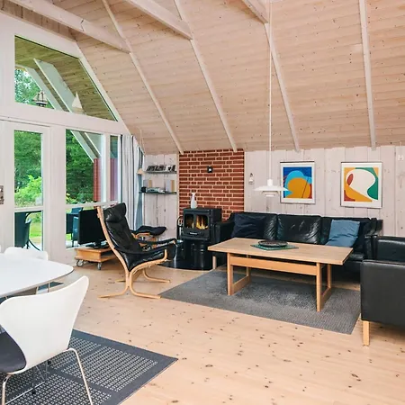 4 Star In Holiday home Blavand