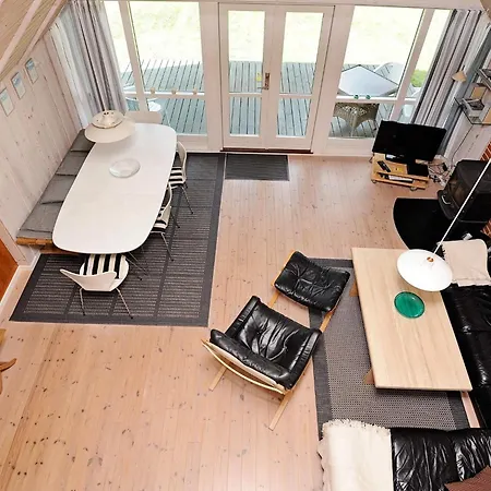 Eco-friendly Retreat With - By Traum Дом отдыха Блаванн