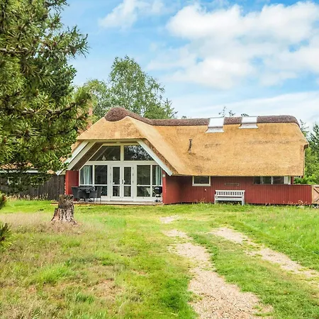 4 Star In Blåvand