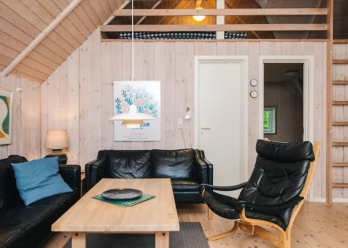 Eco-friendly Retreat With - By Traum *