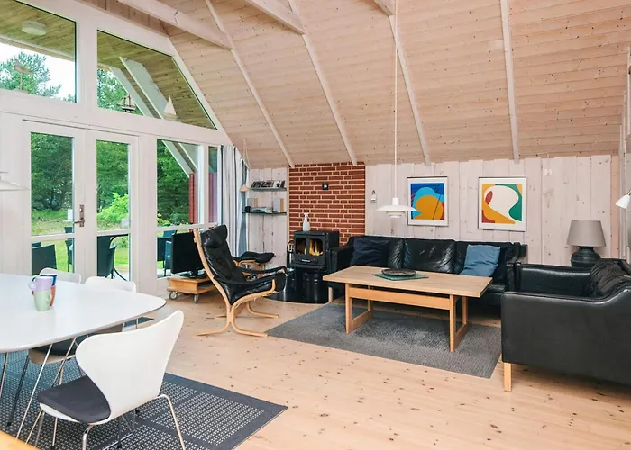 Eco-friendly Retreat With - By Traum Casa vacanze Blåvand