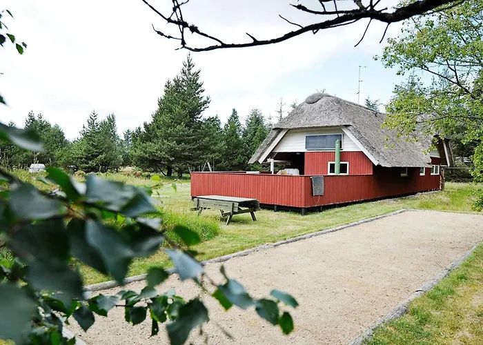 Eco-friendly Retreat With - By Traum Casa vacanze Blåvand